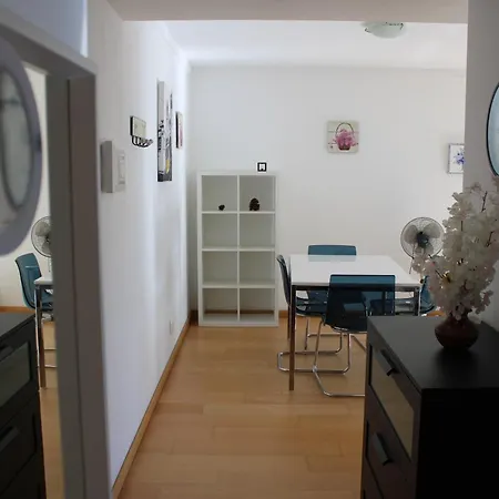 Parque Nacoes River View ,free Wifi Apartment