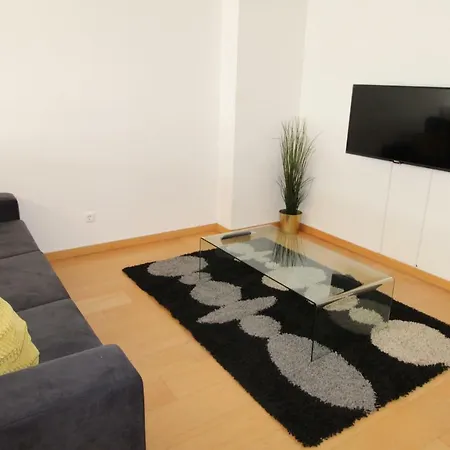 Parque Nacoes River View ,free Wifi Lissabon