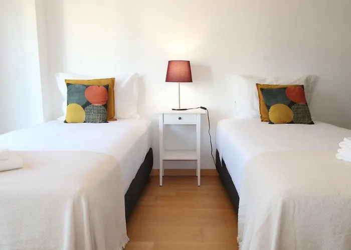 Parque Nacoes River View ,free Wifi *